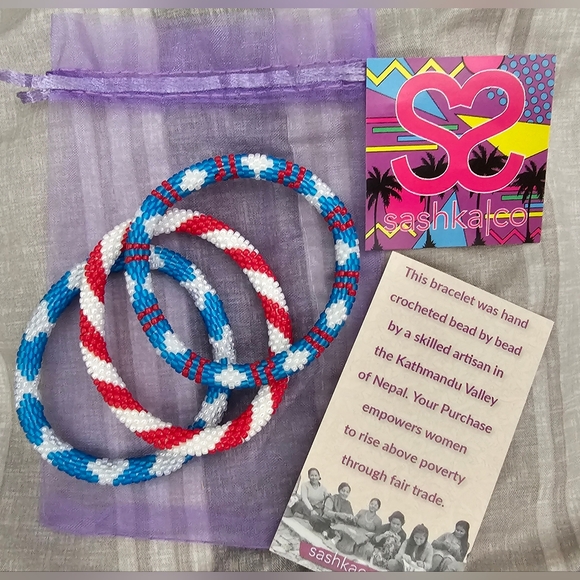 New Sashka Beaded Bracelet- Handmade and empowers woman to rise above poverty - Picture 4 of 5